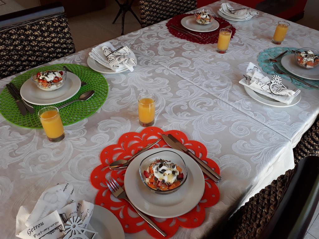 Karoo Sun Boutique Guest House Oudtshoorn Bagian luar foto